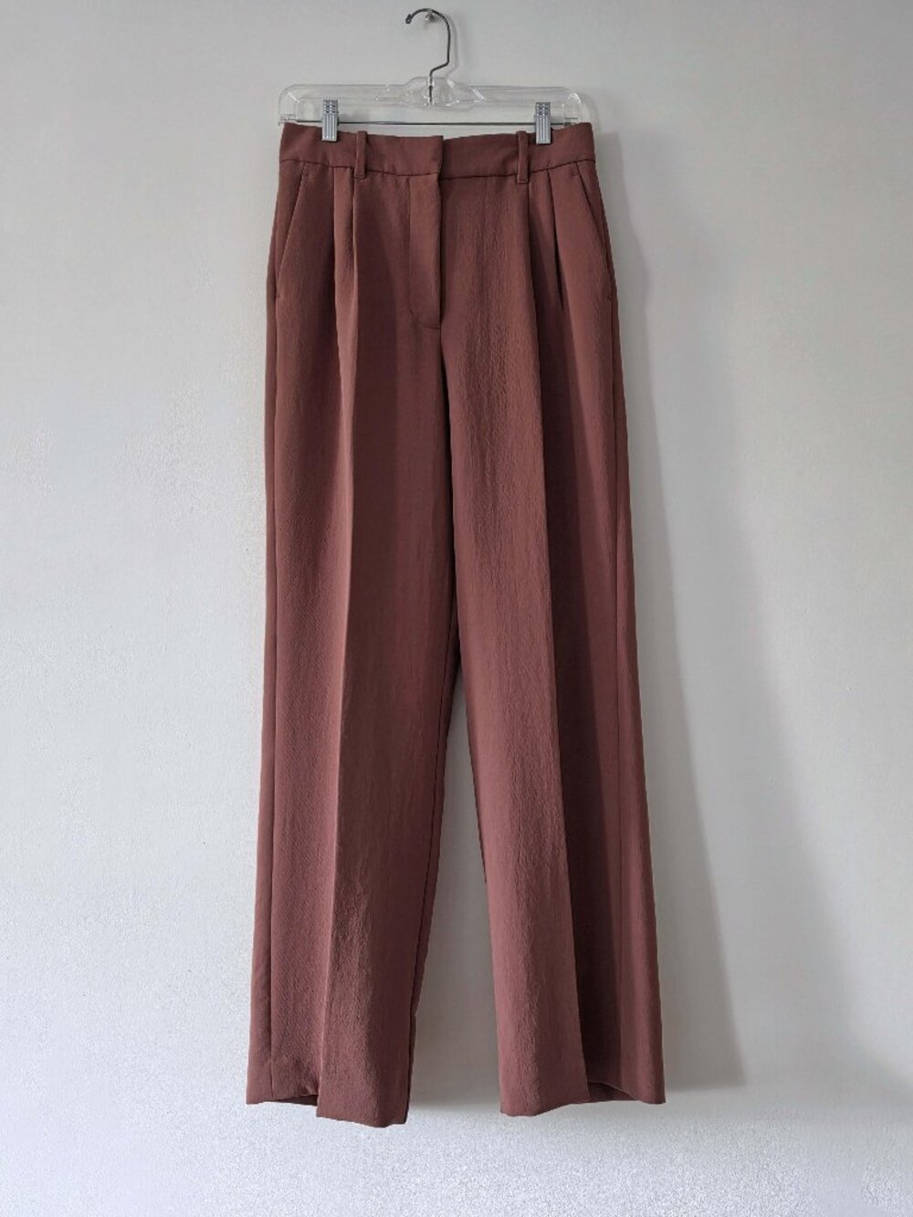 Aritzia Wilfred Women Tan Brown Pleated Wide Leg Effortless Trousers Size 8